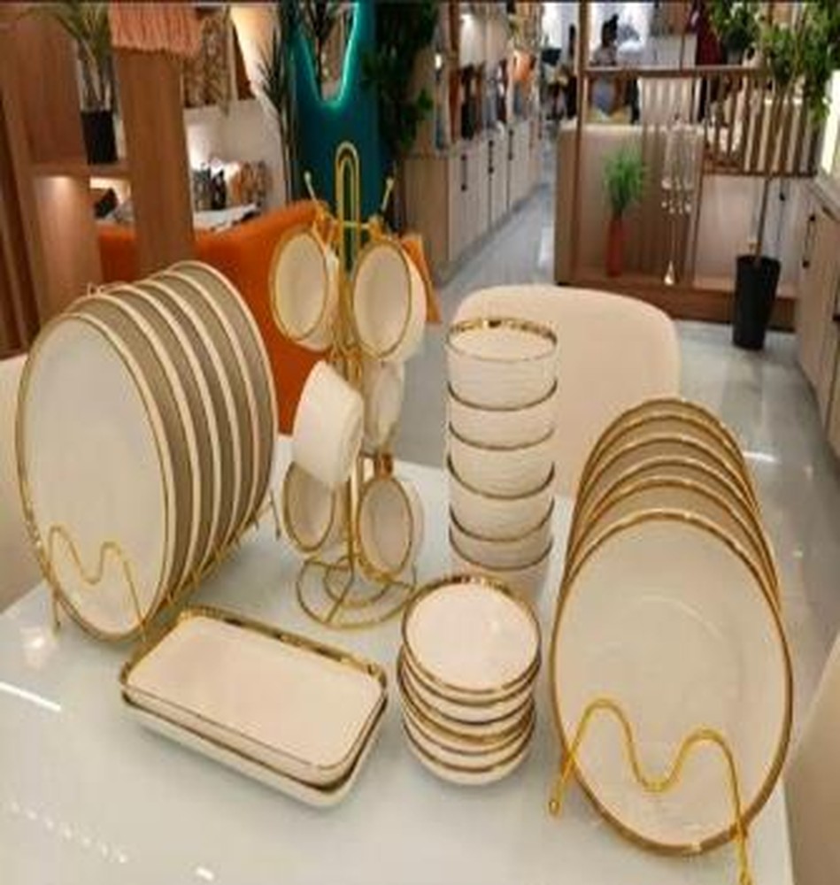 [670690000683] 32pcs Dinner Set