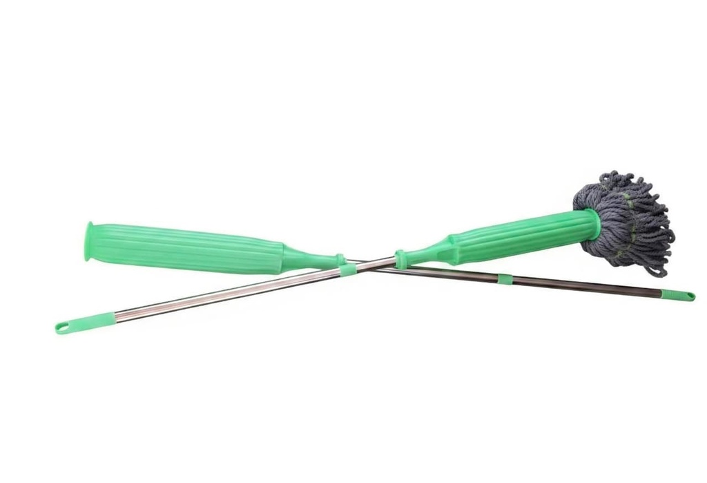 [microfiber twist mop and a self-wringing mechanism] Wet mop